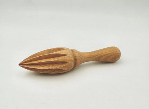 Citrus juicer - Beech Wood